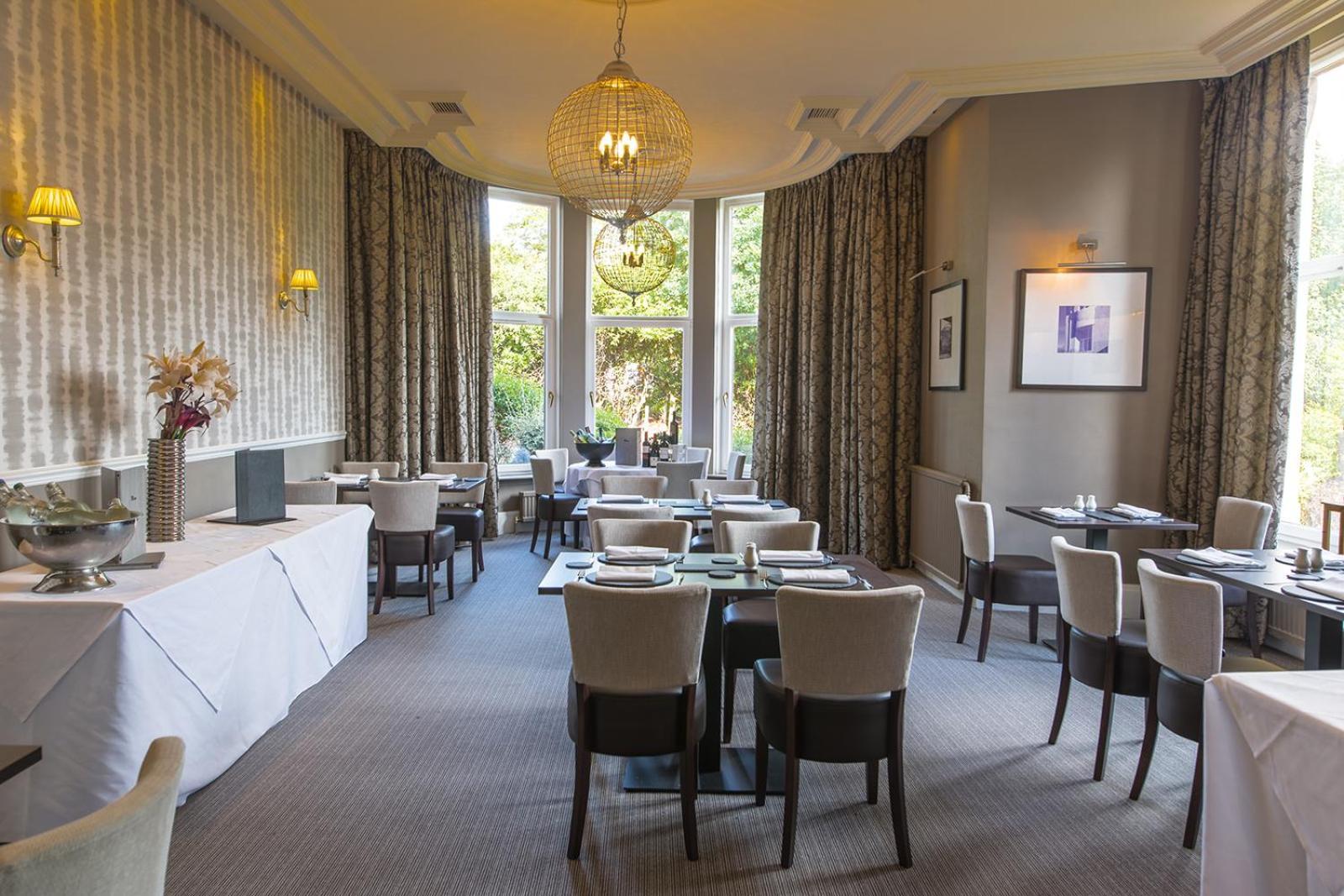 Rosslea Hall Hotel Rhu Luaran gambar