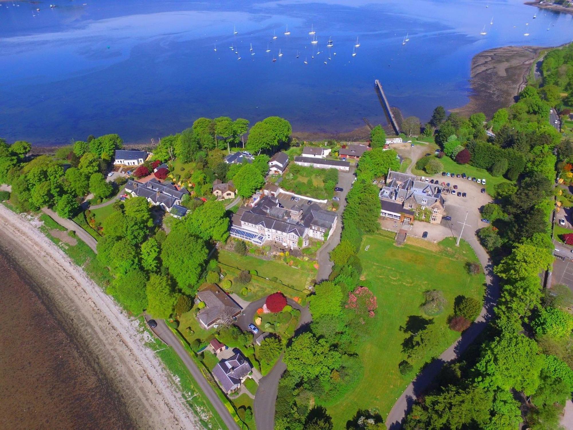 Rosslea Hall Hotel Rhu Luaran gambar